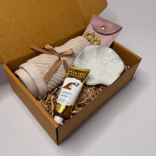 MerciBox | Caring Hands